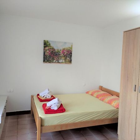 Guest House Lotos Бечичи Номер фото