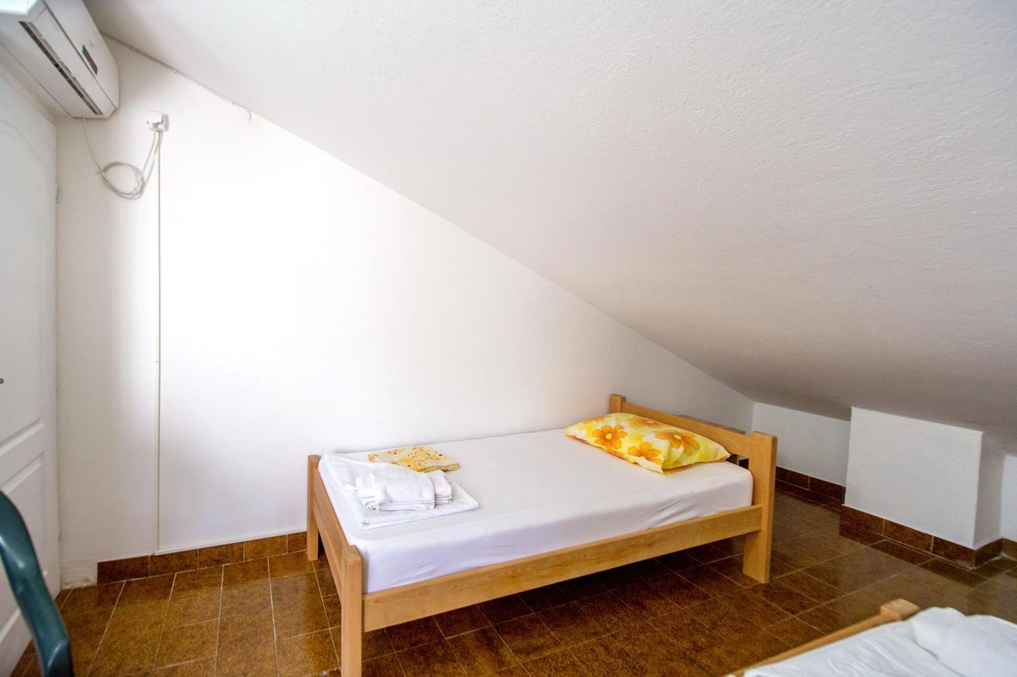 Guest House Lotos Бечичи Номер фото